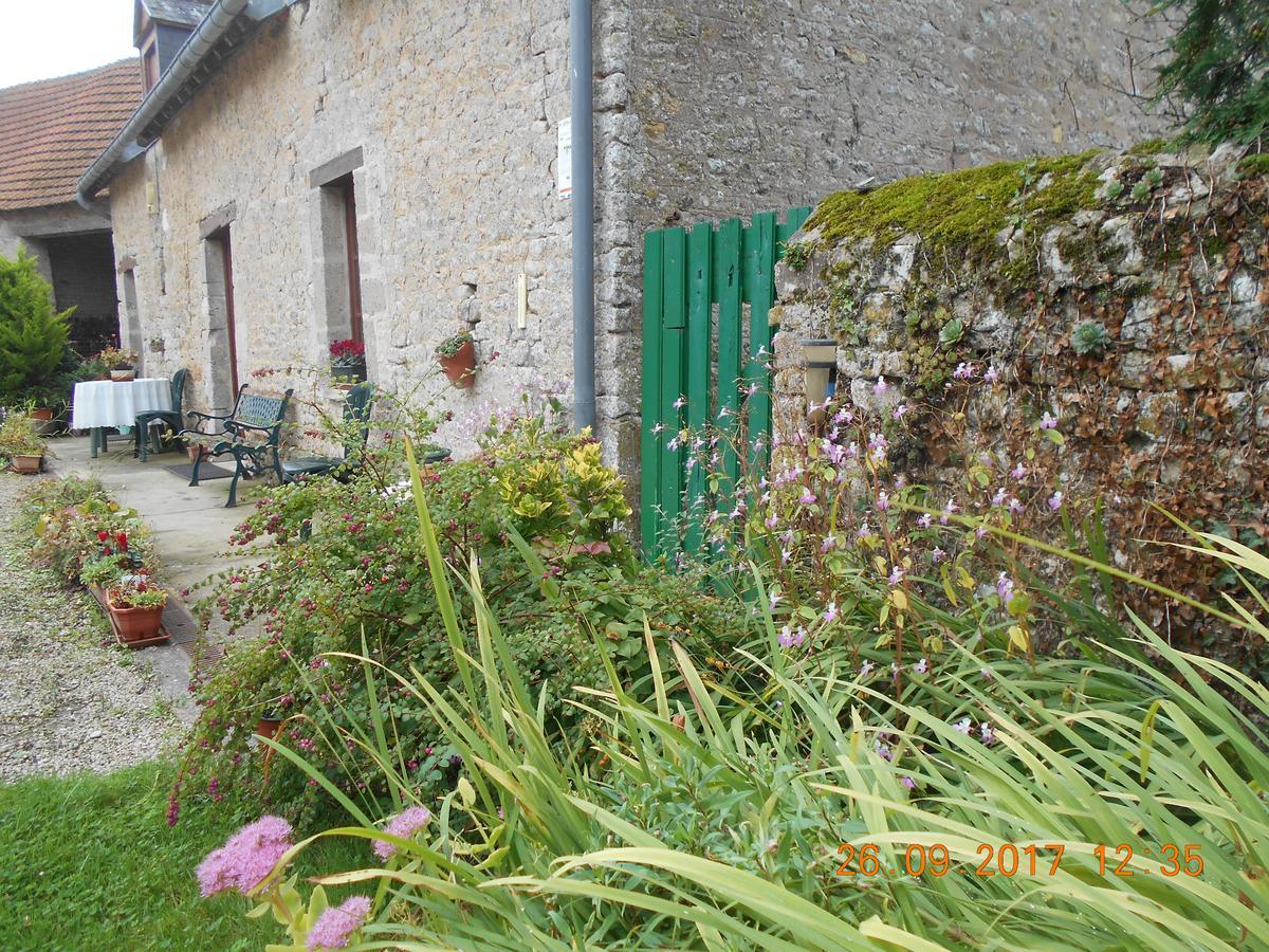 Ferme Manoir La Fiere Bed & Breakfast Sainte-Mère-Église Dış mekan fotoğraf